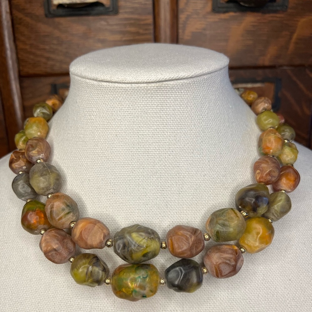 3/$30 Vintage Coro Faux Stone Necklace